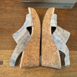 Clarks Annabel ivory wedge in pewter size 9W